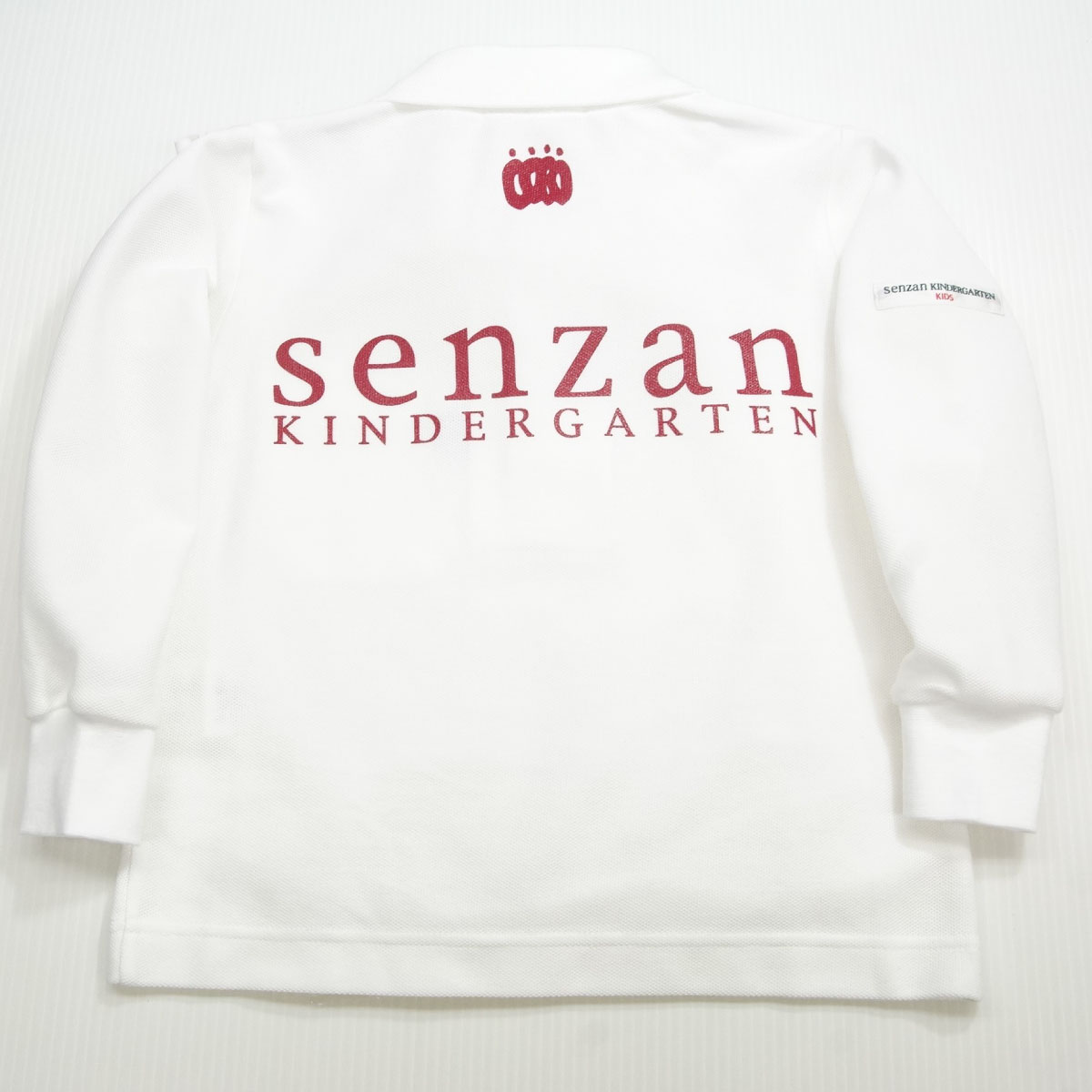 長袖ポロシャツ-エンジ プリント(泉山幼稚園)