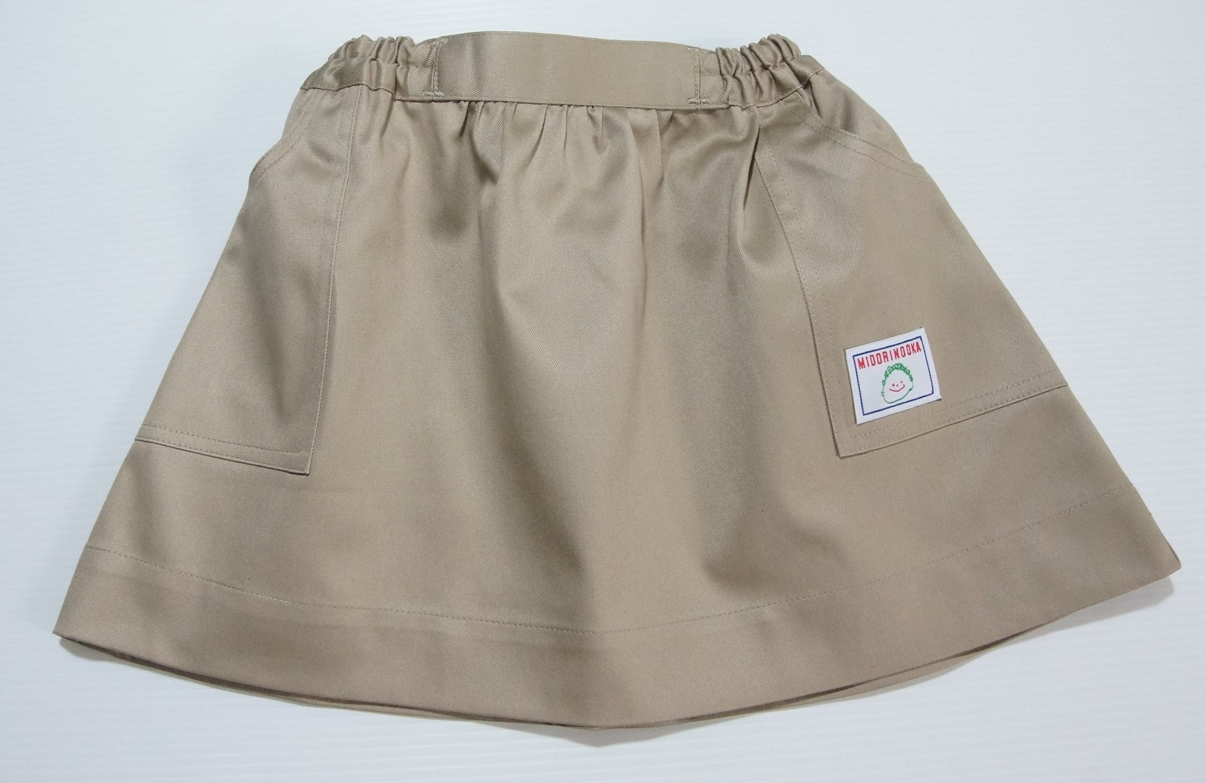 スカート(みどりの丘幼稚園)